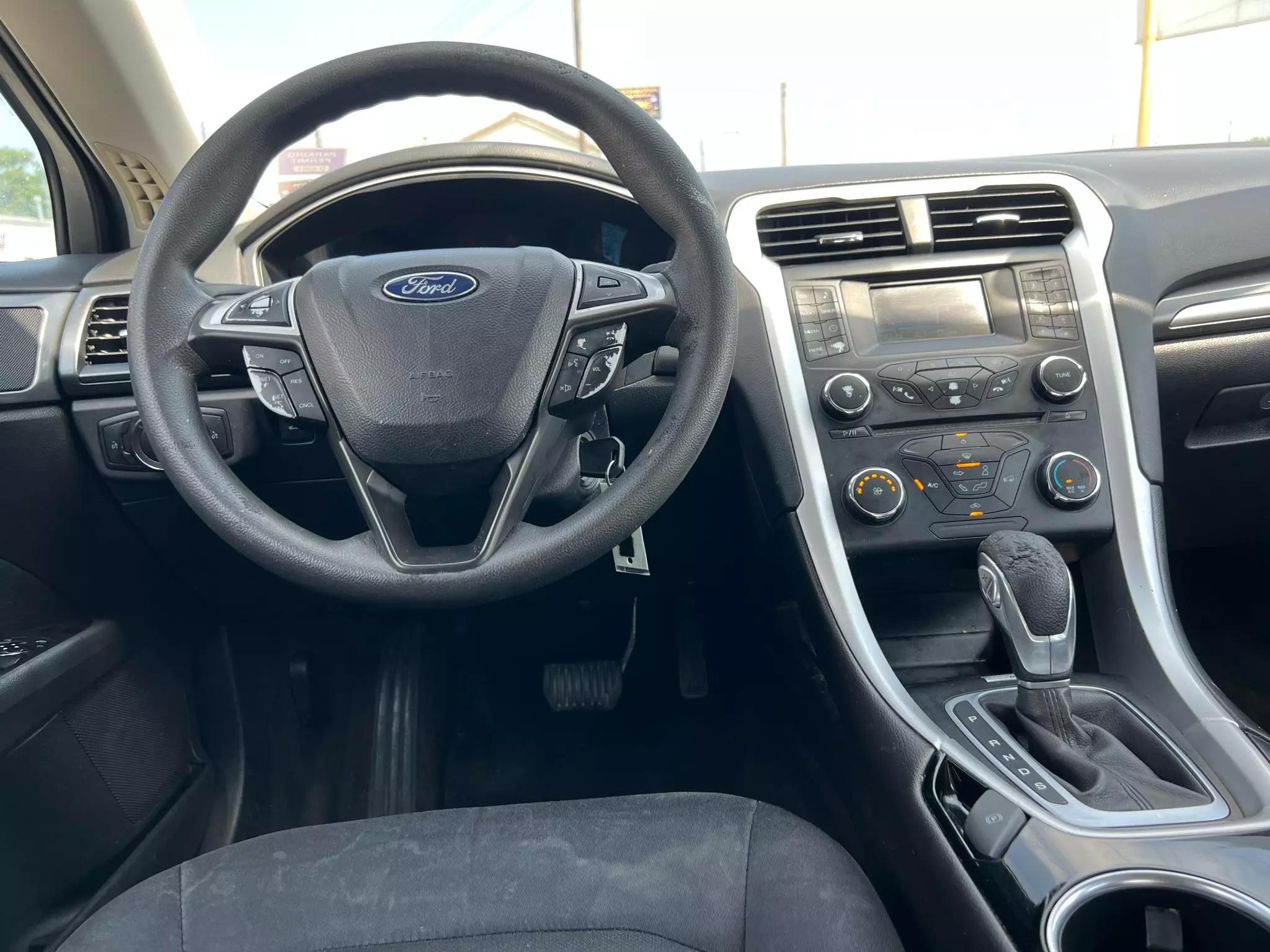 Ford FUSION 2013 GREY