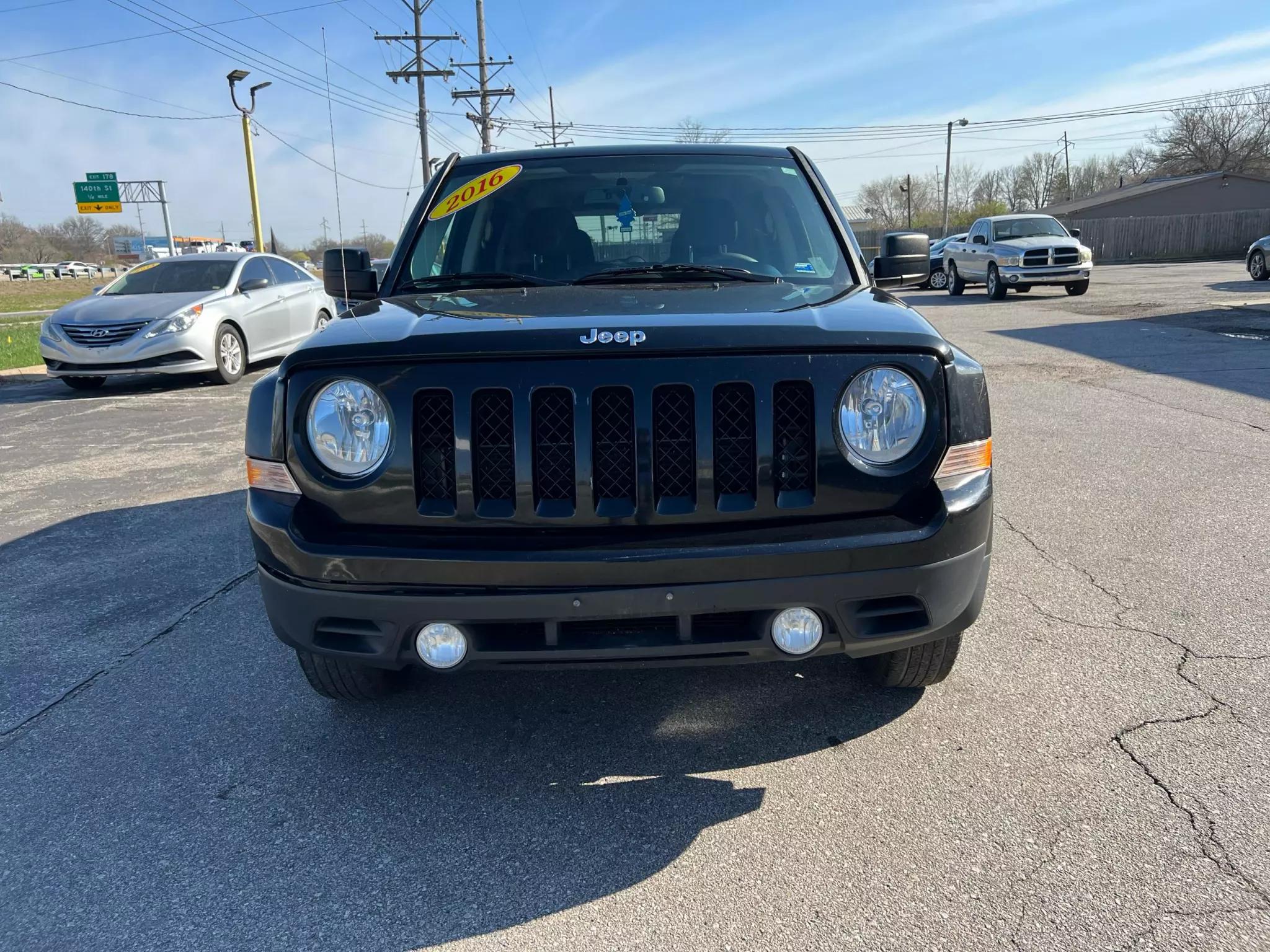 Jeep PATRIOT 2016 BLACK