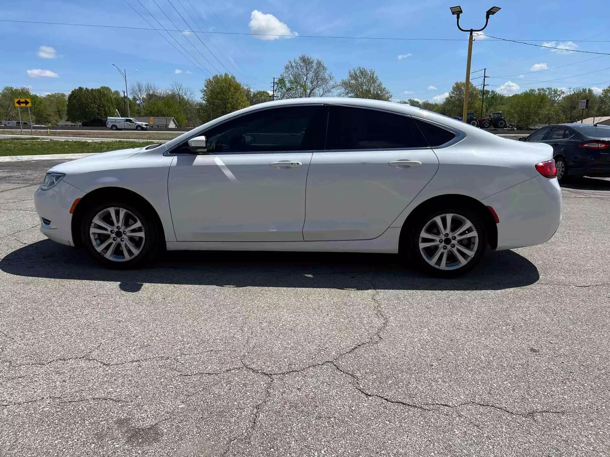 Chrysler 200 LIMITED 2015 WHITE