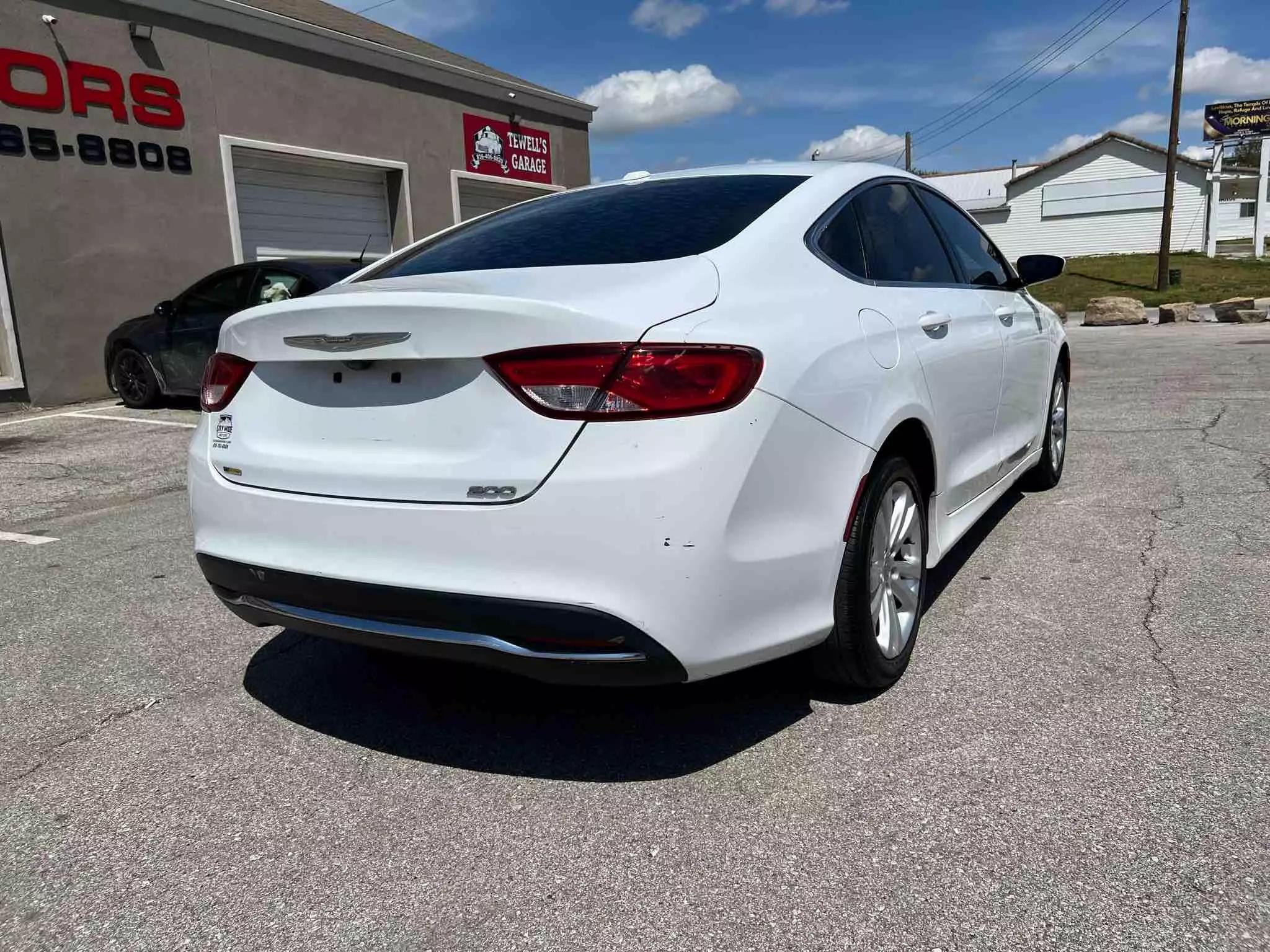 Chrysler 200 LIMITED 2015 WHITE