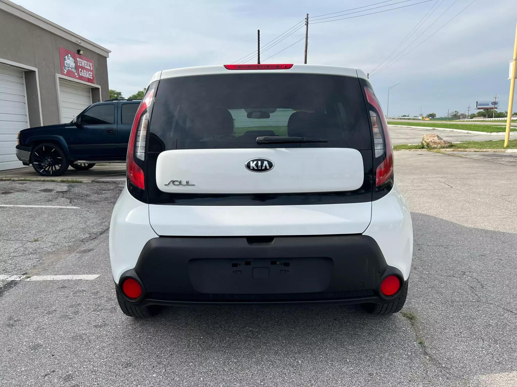 Kia Soul 2015 White