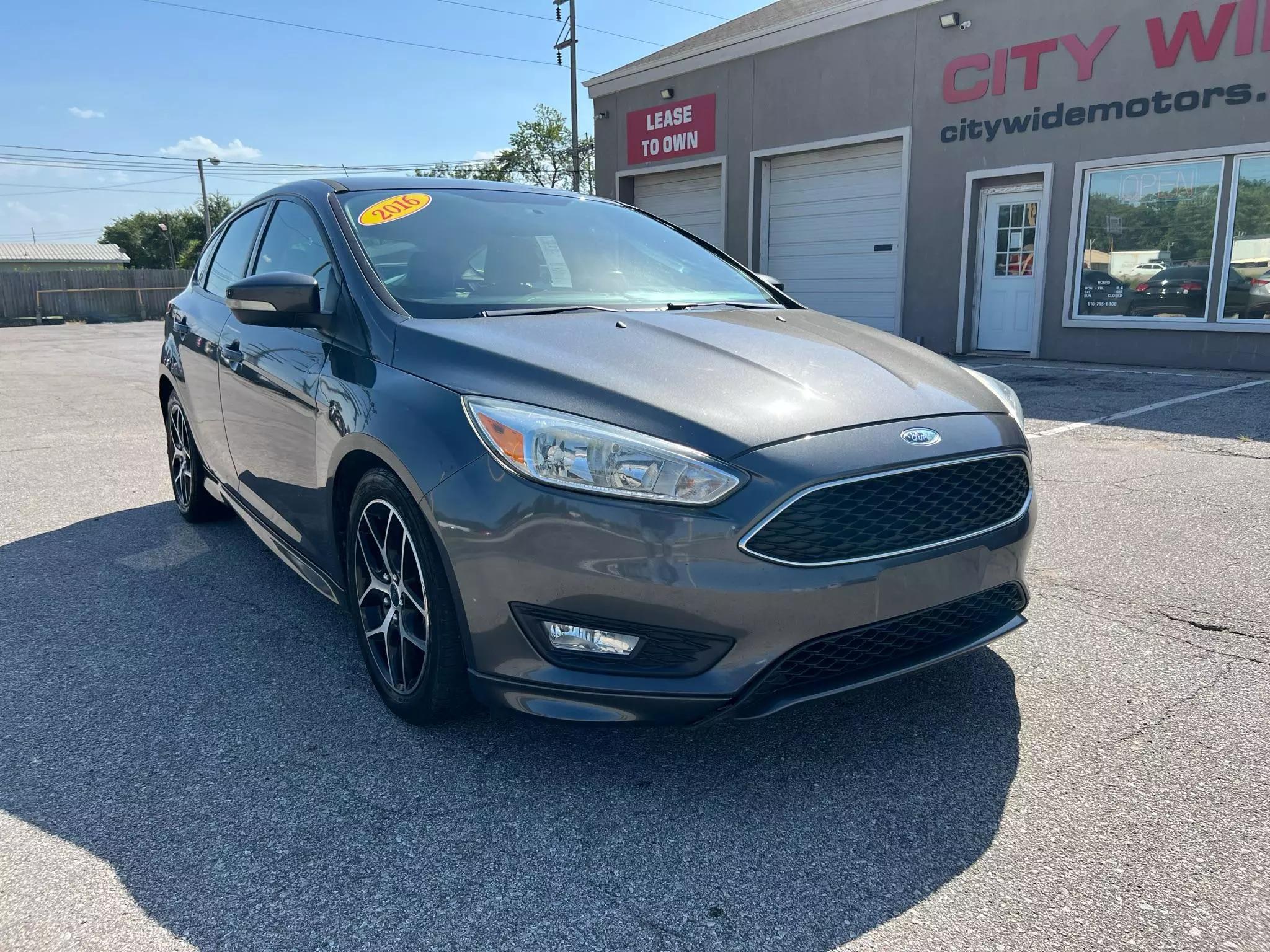 Ford Focus 2016 Gray