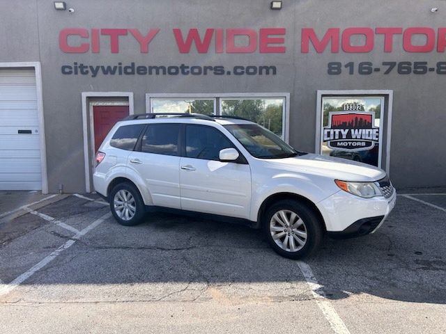 Subaru Forester 2011 Satin White Pearl