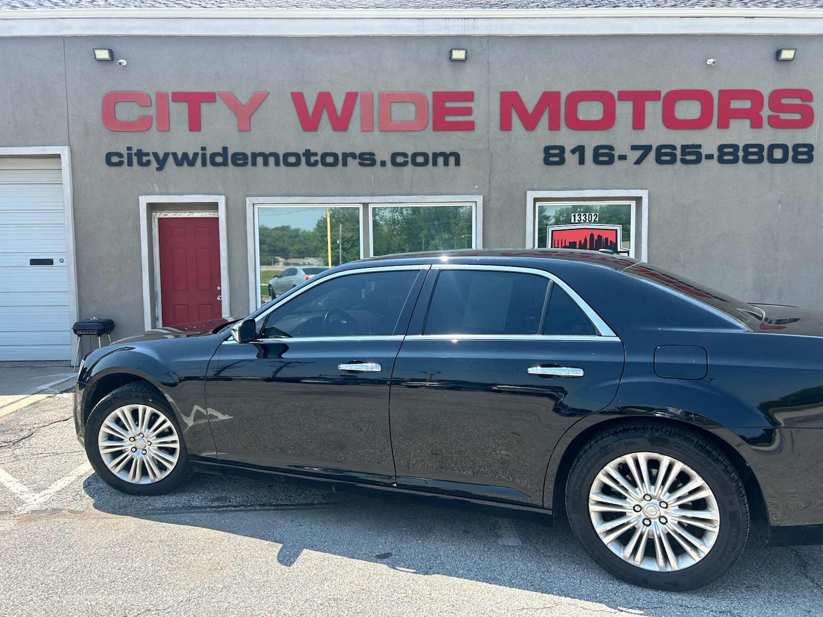Chrysler 300 C 2013 Black